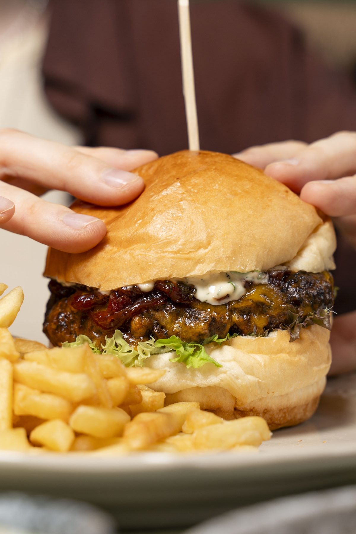 Classic Burger at LEO & LILY